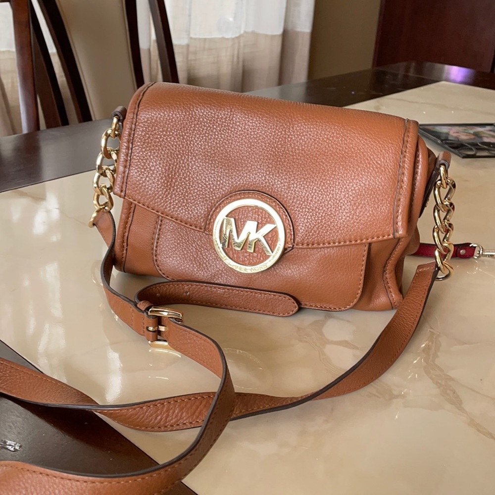 Michael Kors brown leather purse cross body